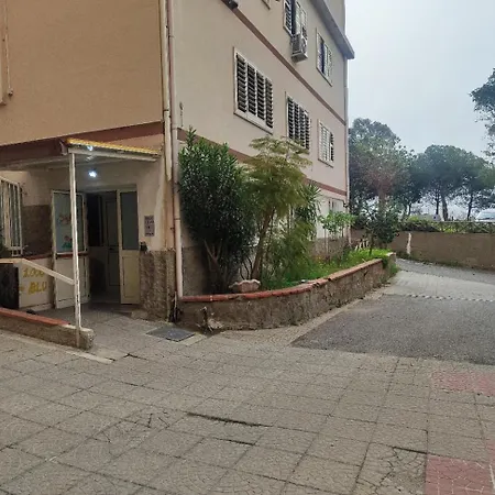 Pensión Fondo Versace Reggio Calabria