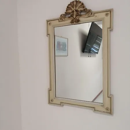 Fondo Versace ريجّو دي كالابريا