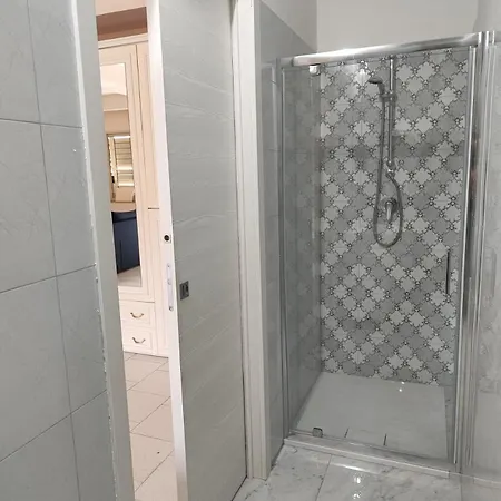 Fondo Versace 4* ريجّو دي كالابريا